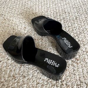 NWT Black Chunky Heel Sandals